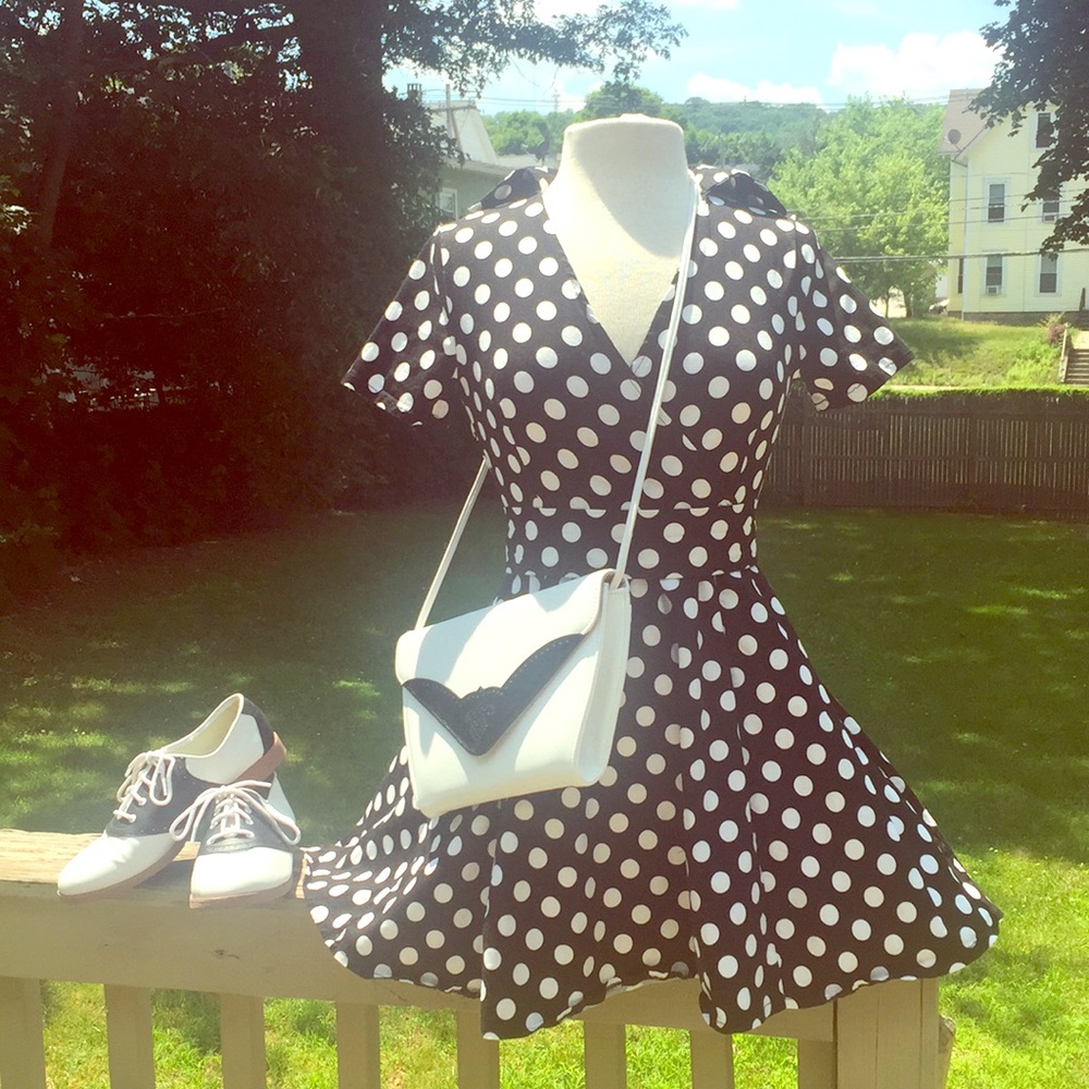 Rockabilly polka dot swing dress